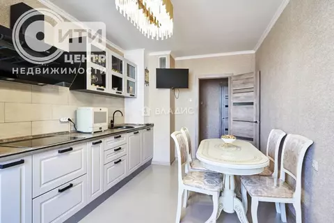 2-к кв. Воронежская область, Воронеж ул. Антонова-Овсеенко, 33Б (68.4 ...