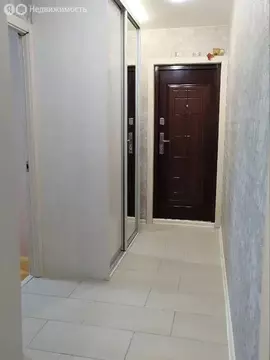 2-комнатная квартира: Тюмень, улица Пермякова, 84 (56.2 м)