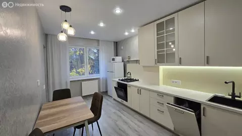 1-комнатная квартира: Гурьевск, улица Ленина, 4 (51 м)