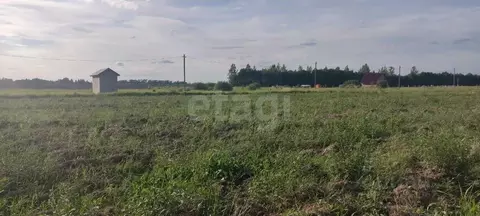 Участок в Ленинградская область, Киришский район, Глажевское с/пос, д. ...