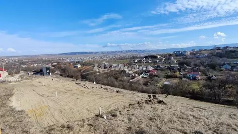 Участок в Крым, Симферопольский район, Добровское с/пос, с. Пионерское ...