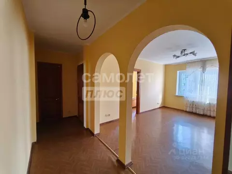 3-к кв. Омская область, Омск Омская ул., 127 (63.0 м)