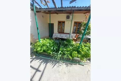 Дом в Крым, Евпатория ул. Караимская, 45/24 (70 м)