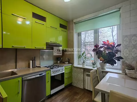 Продается 2-комнатная квартира