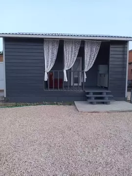 Дом в Краснодарский край, Ейский район, Должанская ст-ца Октябрьская ...