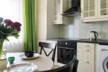 2-к кв. Санкт-Петербург Коломяжский просп., 15к2 (67.0 м)