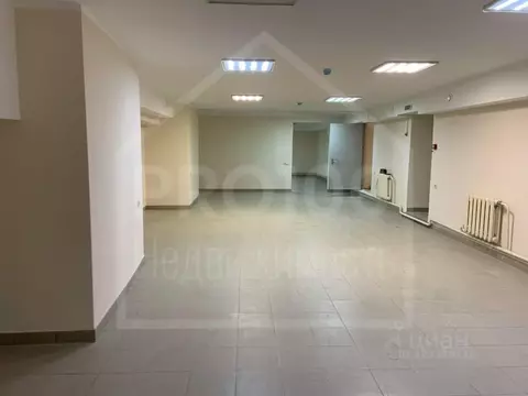 Помещение свободного назначения в Омская область, Омск ул. ...