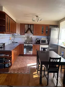 3-к кв. Ростовская область, Новочеркасск Народная ул. (100.0 м)