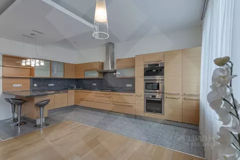 5-к кв. Москва 1-й Смоленский пер., 17 (204.0 м)