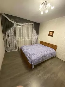 2-к кв. Татарстан, Казань ул. Адоратского, 5 (60.0 м)