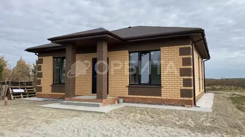 Дом в Тюменская область, Тюменский муниципальный округ, с. Успенка ул. ...