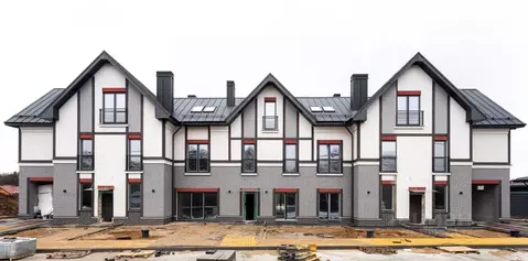 Таунхаус в Калининградская область, Пионерский Октябрьская ул., 10 ...