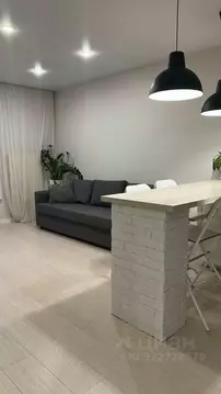 2-к кв. Свердловская область, Екатеринбург ул. Краснолесья, 10 (60.8 ...