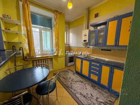 2-к кв. Крым, Симферополь ул. Павленко, 1/7 (60.7 м)