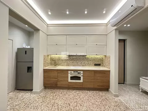 Продается 2-комнатная квартира