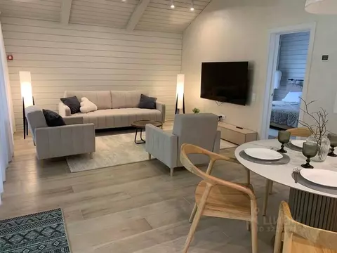 Дом в Самарская область, Жигулевск городской округ, с. Зольное, ...