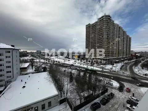 Студия Тюменская область, Тюмень ул. Мельникайте, 113 (13.6 м)