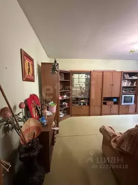 3-к кв. Курская область, Курск Орловская ул., 10 (60.0 м)