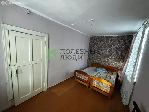 2-комнатная квартира: посёлок городского типа Кокуй, Заводская улица, ...