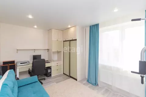 3-к кв. Тюменская область, Тюмень Ставропольская ул., 97к4 (71.2 м)