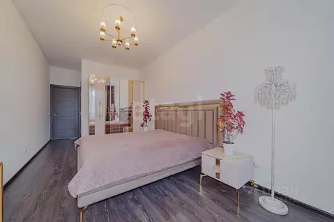 3-к кв. Санкт-Петербург ул. Владимира Пчелинцева, 6к2 (89.1 м)