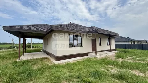 Дом в Псковская область, Псковский район, Писковичская волость, д. ...