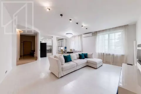 4-к кв. Москва Береговая ул., 8К1 (152.0 м)