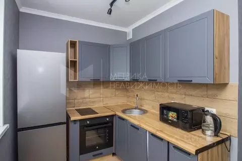 1-к кв. Тюменская область, Тюмень Дамбовская ул., 25к1 (33.4 м)