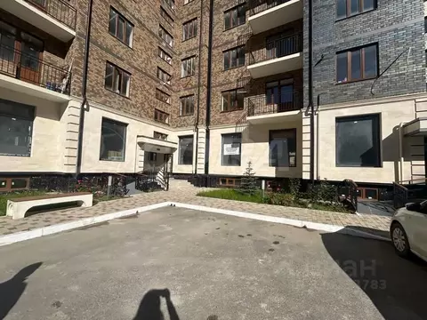 2-к кв. Дагестан, Каспийск просп. М. Омарова, 16А (77.0 м)