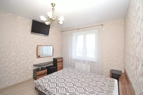 2-к кв. Татарстан, Казань ул. Родины, 24А (65.0 м)