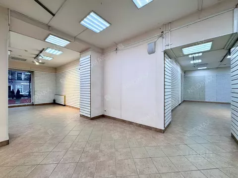 Торговая площадь в Санкт-Петербург просп. Чернышевского, 10 (132 м)