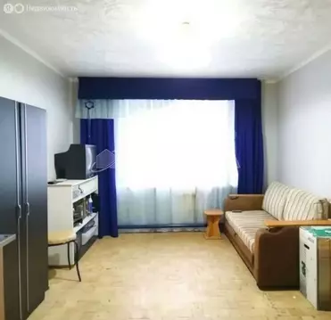 1к в -комнатной квартире (10 м)