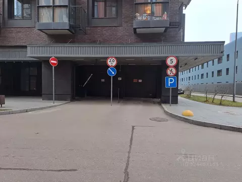 Гараж в Москва Береговой проезд, 1Б (15 м)