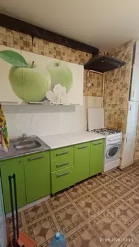 2-к кв. Белгородская область, Белгород ул. Есенина, 16 (58.0 м)