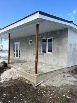 Дом в Крым, Симферопольский район, с. Трудовое ул. Аблаева (120 м)