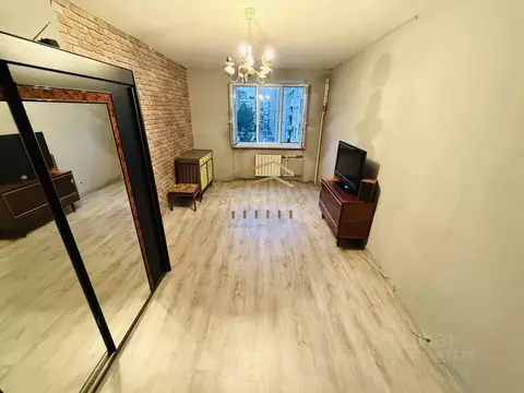 3-к кв. Санкт-Петербург просп. Художников, 30К1 (72.4 м)