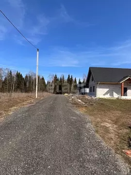 Участок в Калужская область, Совхоз Боровский с/пос, д. Уваровское  ...