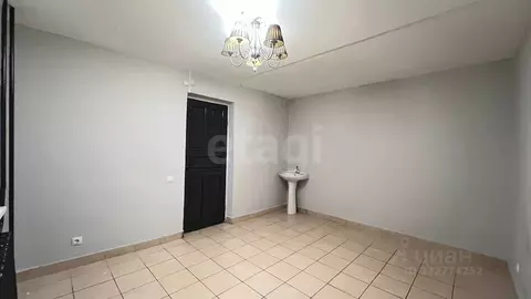 Торговая площадь в Мордовия, Саранск ул. Попова, 66 (51 м)