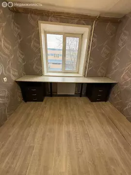 2-комнатная квартира: Соликамск, улица Матросова, 6 (40.6 м)