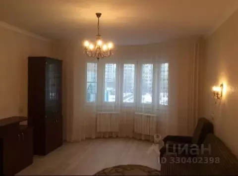 4-к кв. Москва ул. Островитянова, 5К3 (100.0 м)