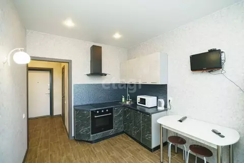 1-к кв. Ульяновская область, Ульяновск ул. Набережная реки Свияги, 79 ...