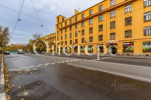 Торговая площадь в Санкт-Петербург просп. Кима, 7/19Б (498 м)