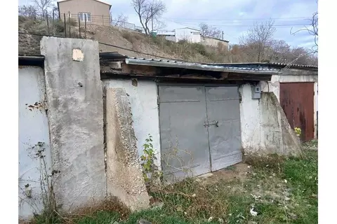Гараж в Крым, Феодосия ул. Челнокова, 58А (24 м)
