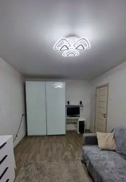 2-к кв. Саха (Якутия), Якутск Октябрьская ул., 27/1 (46.0 м)