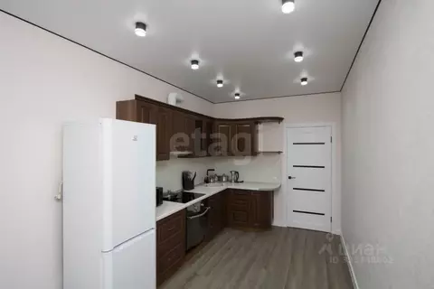 3-к кв. Тюменская область, Тюмень ул. 50 лет Октября, 75к4 (91.3 м)