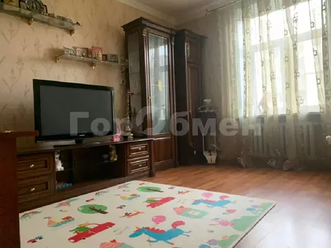 Продается 3-комнатная квартира