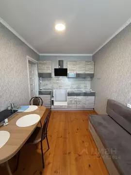 1-к кв. Тюменская область, Тюмень Харьковская ул., 57/3 (36.7 м)