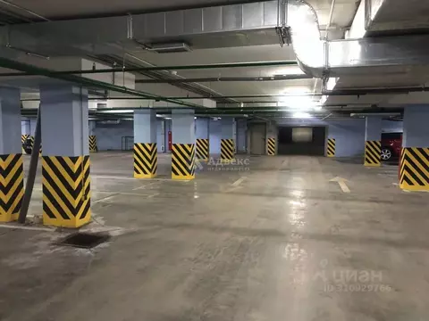 Гараж в Тюменская область, Тюмень Горизонт жилой комплекс (13 м)