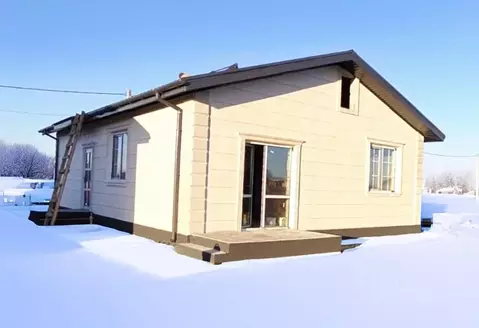 Дом в Омская область, Омский район, пос. Магистральный  (84 м)