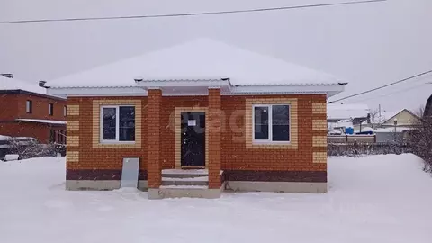 Дом в Башкортостан, Уфимский район, Зубовский сельсовет, с. Зубово ул. ...